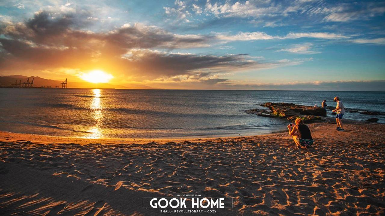 Gook Home Beach Малага Экстерьер фото
